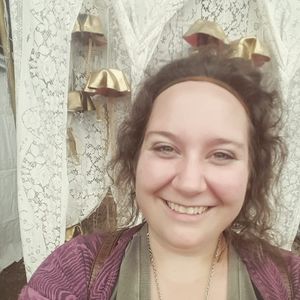 Meet your Posher, Jillian